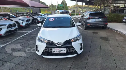 Toyota YARIS 1.5 16V FLEX SEDAN XS MULTIDRIVE 4 portas