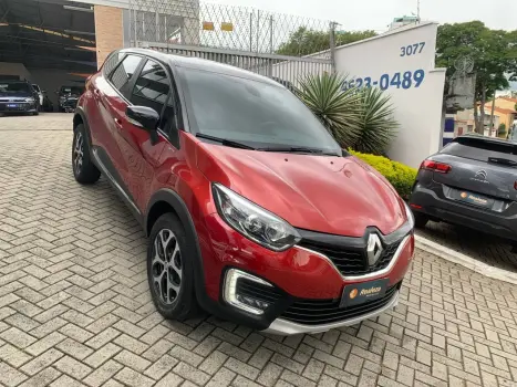 CAPTUR Intense Bose 1.6 16V Flex 5p Aut.