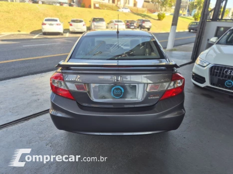Civic Sedan LXR 2.0 Flexone 16V Aut. 4p