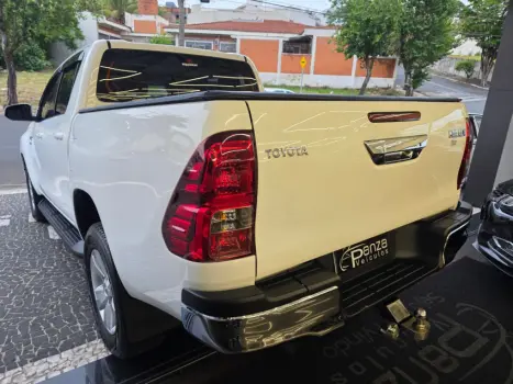 HILUX 2.7 SR 4X2 CD 16V