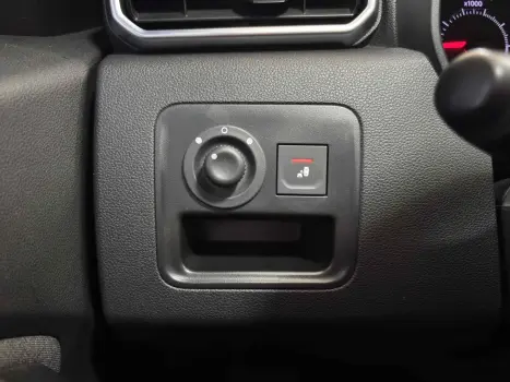 DUSTER 1.6 16V SCE FLEX ICONIC X-TRONIC