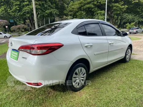 YARIS 1.5 16V Sedan XL