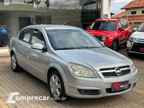 VECTRA SEDAN - 2.0 MPFI ELEGANCE 8V 4P MANUAL