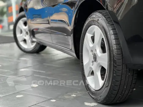 FIT 1.4 LX 16V FLEX 4P AUTOMÁTICO