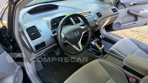 CIVIC 1.8 LXL 16V