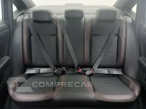 VIRTUS 1.0 200 TSI HIGHLINE AUTOMÁTICO