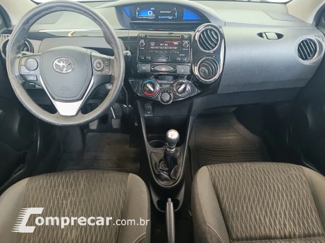 ETIOS 1.5 X PLUS SEDAN 16V MANUAL