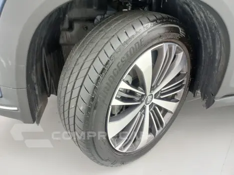 FASTBACK 1.0 TURBO 200 HYBRID AUDACE CVT