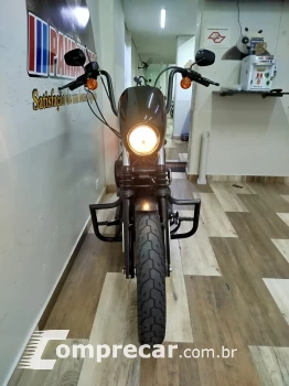 XL 883 N
