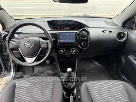 ETIOS HATCH - 1.3 X 16V 4P MANUAL
