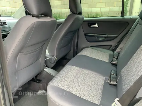 FOX 1.0 MI 8V FLEX 4P MANUAL