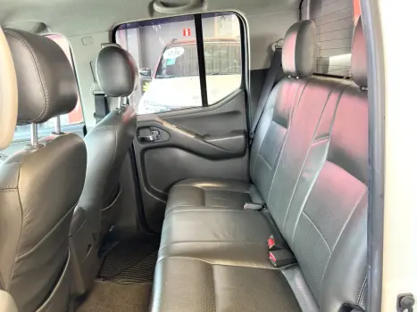 FRONTIER 2.5 SV ATTACK 4X4 CD TURBO ELETRONIC DIESEL 4P AUTO