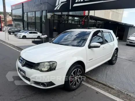 Volkswagen GOLF 1.6 MI Sportline Limited Edition 8V 4 portas
