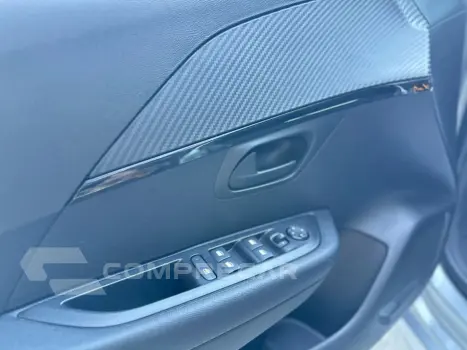 208 1.6 16V FLEX ACTIVE AT6