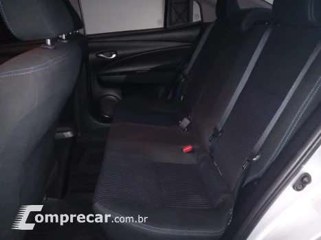 YARIS 1.5 16V Sedan XL