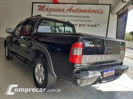 CHEVROLET S10 2.4 Advantage 4X2 CD 8V 4 portas