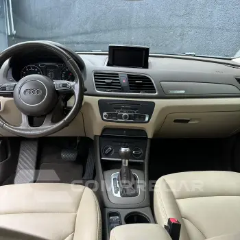 Q3 2.0 TFSI Ambiente Quattro