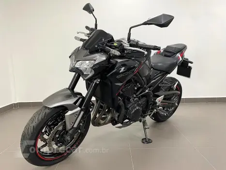 KAWASAKI Z900