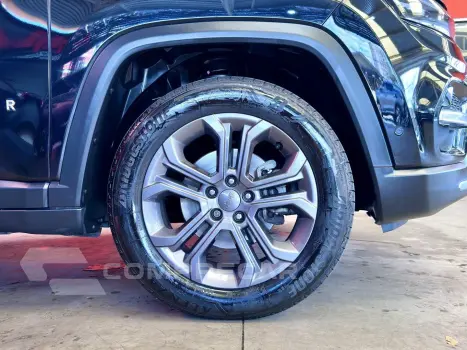 COMMANDER 1.3 T270 TURBO FLEX LONGITUDE AT6