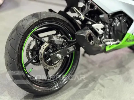 NINJA 400