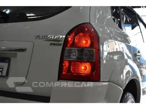 TUCSON - 2.0 MPFI GLS 16V 143CV 2WD 4P AUTOMÁTICO