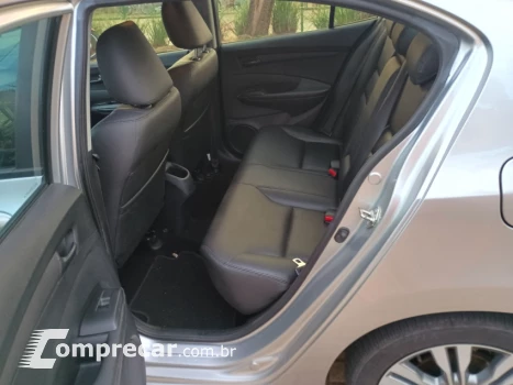 CITY 1.5 LX Sedan 16V