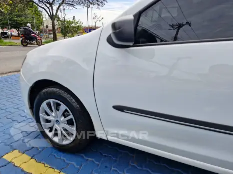 SANDERO 1.0 12V SCE FLEX AUTHENTIQUE MANUAL