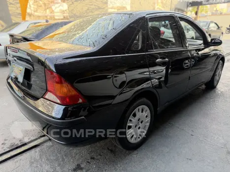 FOCUS 1.6 GLX SEDAN 8V FLEX 4P MANUAL