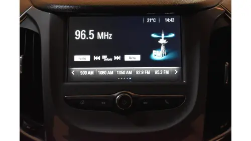 CRUZE HATCH - 1.4 TURBO SPORT6 LTZ 16V 4P AUTOMÁTICO