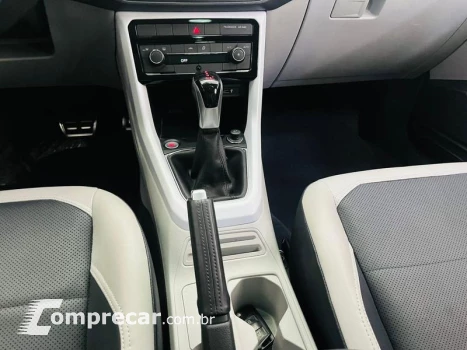 T CROSS HL TSI AE