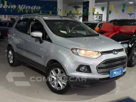 EcoSport TITANIUM 2.0 16V Flex 5p Aut.