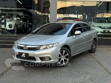 Honda Civic Sedan EXS 1.8/1.8 Flex 16V Aut. 4p 4 portas