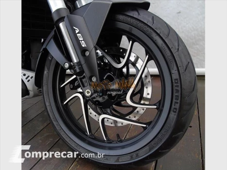 DOMINAR 400
