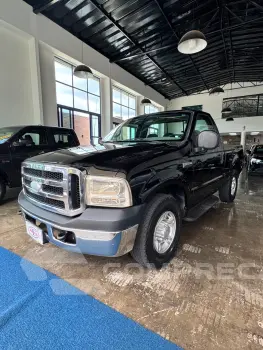 FORD F-250 XLT 3.9 4x2 Diesel TB 2 portas