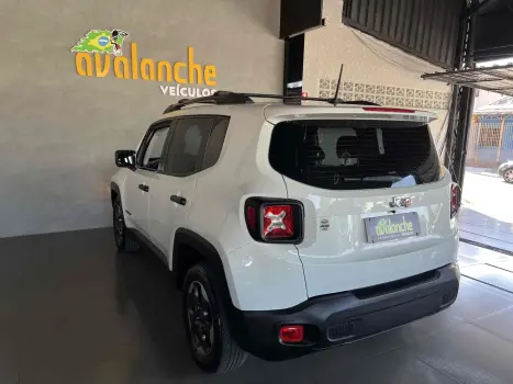 RENEGADE 1.8 16V FLEX 4P AUTOMÁTICO