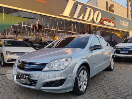 VECTRA 2.0 MPFI Elegance 8V