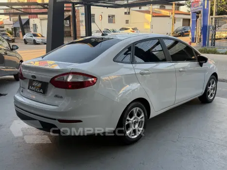FIESTA 1.6 SE SEDAN 16V FLEX 4P POWERSHIFT