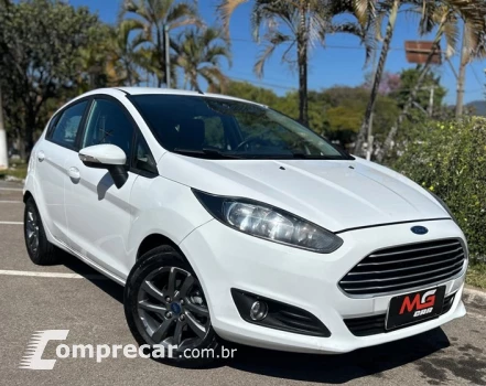 FORD FIESTA 1.6 Rocam SE 8V 4 portas