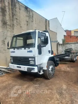 Ford CARG0 1415 2 portas