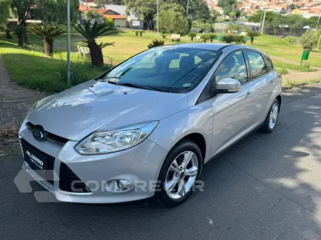 FORD focus 1.6 SE 4 portas
