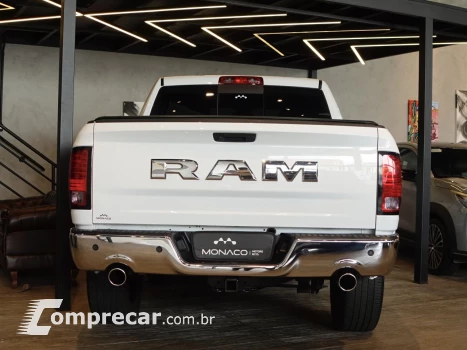 Classic 5.7 V8 32V 4P HEMI LARAMIE AUTOMÁTICO