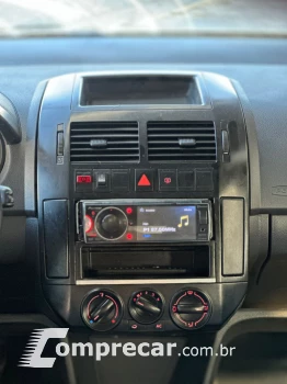 POLO SEDAN 1.6 MI 8V