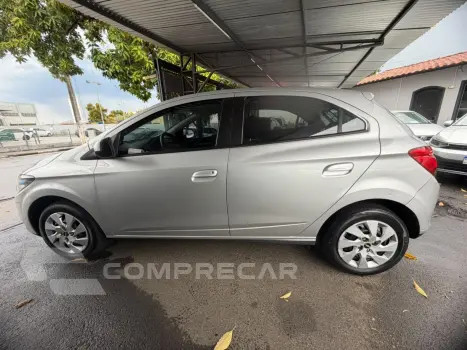 Onix Hatch 1.4 4P FLEX LT