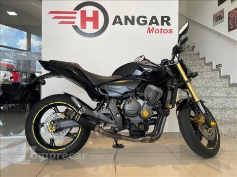 HONDA CB 600F HORNET