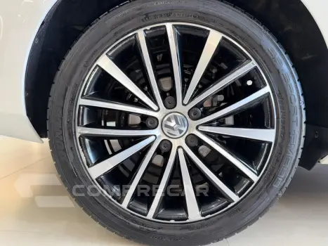 JETTA Highline 2.0 TSI 16V 4p Tiptronic