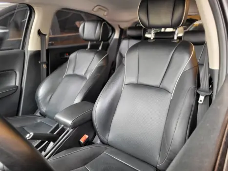 CITY Hatchback Touring 1.5 Flex 16V Aut