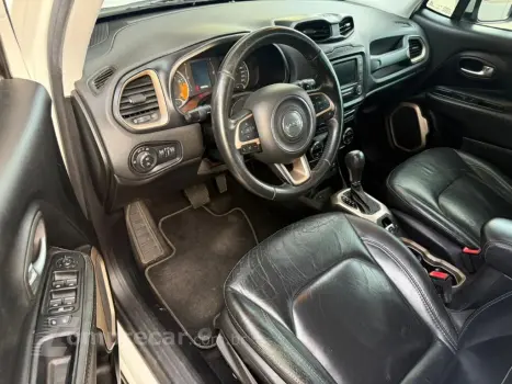 Renegade Longitude 1.8 4x2 Flex 16V Aut.