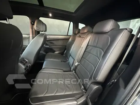 TIGUAN Allspac R-Line 300 TSI 2.0