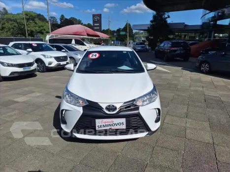 Toyota YARIS 1.5 16V FLEX XL MULTIDRIVE 4 portas