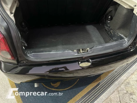CELTA 1.0 MPFI LT 8V
